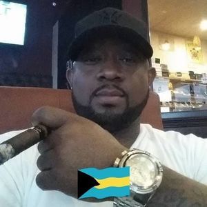 Meet your Posher, Phillip